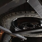 Reserveradhalter musste neu gemacht werden (wegen grösseren Reifen)