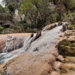 Polylimnio Wasserfälle